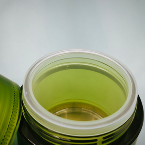 زجاجة مستحضرات تجميل خضراء غير شفافة بقاع خشبي زجاجة بلاستيكية - Product Image 4