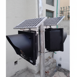 Feu de signalisation solaire jaune haute visibilité |   Flasher LED à stroboscope en plastique résistant et durable - Product Image 1