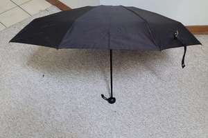 Mini parapluie portable 5 plis avec baleines en alliage, logo personnalisé, double usage soleil et pluie, protection UV, couleur personnalisable - Product Image 4
