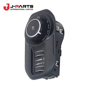 Interruptor de Faros para Nissan URVAN E25 2001-2012 ZD30 Diésel OE 68494J 68494J - Product Image 1