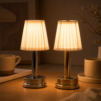 Lámpara de Mesa LED Nórdica Moderna Recargable al por Mayor para Proyectos Comerciales, Bares, Cafeterías, Restaurantes, Pedidos Personalizados al por Mayor