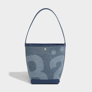 2025 nuevo bolso de hombro con textura de mezclilla azul diseño impreso bolso de mujer informal de moda - Product Image 5