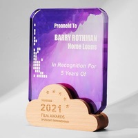 Trophées en cristal en bois nuage personnalisés Souvenirs en forme de nuage MH-NJ0518 de récompense en cristal en bois