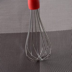 Fouet à œufs moderne de 9 pouces en acier inoxydable avec manche en plastique pour la pâtisserie et la cuisine, outil en silicone pour usage domestique - Product Image 4