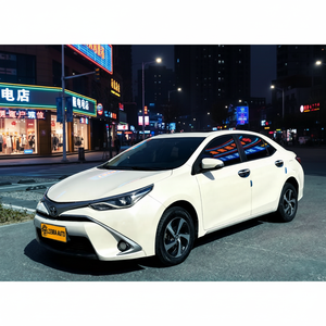 Toyota Corolla 2017 Usado, Motor Dual 1.8L E-CVT, Volante a la Izquierda, Automático, Edición GS Elite con Techo Solar, Híbrido, 5 Asientos - Product Image 1