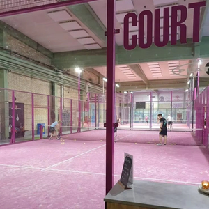 Cancha de Pádel Panorámica Personalizada, Fabricada a Medida, con Césped Artificial, Construcción de Acero Galvanizado + Revestimiento de PVC, Garantía de 10 Años, 20m*10m, 8 Piezas - Product Image 1