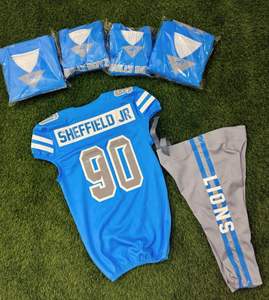 Uniforme de fútbol americano acolchado, totalmente sublimado, 100% poliéster, diseño de logotipo personalizado, jersey de fútbol americano hecho en fábrica. - Product Image 3