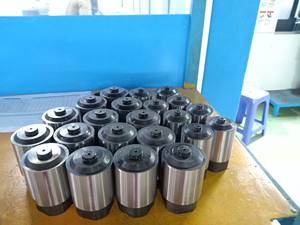 Broches en aluminium d'usinage CNC personnalisées Pièces de tournage et de fraisage - Product Image 6