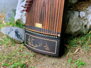 Instrumento de madeira guzheng gravado de alta qualidade, padrão 21, instrumento chinês de madeira - Product Image 3