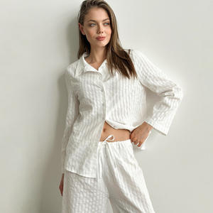 <span class=keywords><strong>Pigiama</strong></span> da <span class=keywords><strong>donna</strong></span> in puro cotone all'ingrosso pantaloni lunghi a maniche lunghe elasticizzati comodi in vita termica due pezzi <span class=keywords><strong>XS</strong></span> taglie forti - Product Image 3