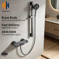Robinet de baignoire moderne minimaliste en laiton chromé avec mitigeur eau chaude et froide, poignée unique et kit de douchette à tige coulissante