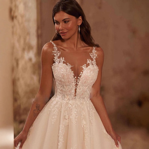 LY-WD0104 Elegante Vestido de <span class=keywords><strong>Novia</strong></span> Color Marfil, <span class=keywords><strong>Falda</strong></span> Línea A con Lentejuelas, Encaje y Tul, Cuello en V, Sexy, Talla Grande, Largo hasta el Suelo, Sin Mangas - Product Image 3