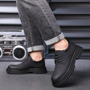 Bottes Martin pour hommes en cuir à bout rond, à lacets, semelle souple en caoutchouc, hauteur cheville, couleur unie, style décontracté, automne - Product Image 4