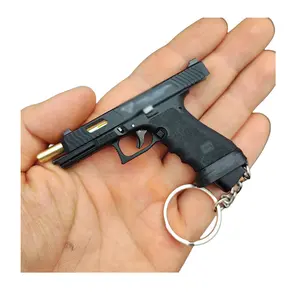 2024 Taran pistola táctica Metal pistola llaveros regalo hombres expulsar el modelo de concha TTI 34g recuerdos llavero personalizado