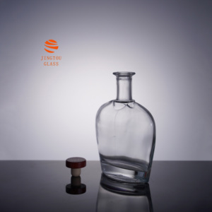 Botella de Licor Transparente Personalizable de 750 ml, de Forma Plana, Hecha de Vidrio Transparente. Apto para Whisky, Brandy y <span class=keywords><strong>Vodka</strong></span> - Product Image 5