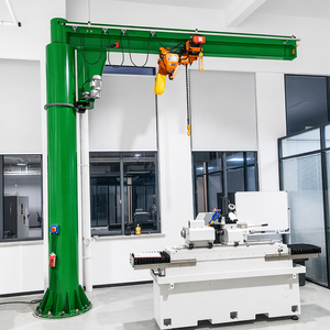 Grúa Cantilever Giratoria de 360 Grados y 1 Tonelada con Polipasto Eléctrico para Manipulación en Talleres - Product Image 1