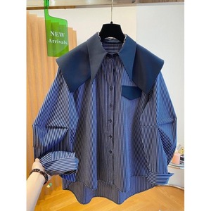 <span class=keywords><strong>Camicia</strong></span> da Donna a Maniche Lunghe con Colletto a Bambola a Righe Blu Navy, Stile Casual Elegante, Nuova Collezione Primavera 2026 - Vendita all'Ingrosso - Product Image 1