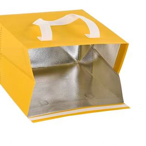 Sac isotherme personnalisable en PP non tissé épaissi et recyclable avec feuille d'aluminium, jetable, pour café à emporter (usage commercial) - Product Image 3