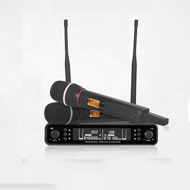 U330 UHF Dual Channels Wireless Microphone Infrared Matching Frequency Microphone