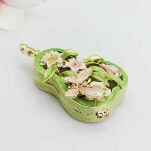 Boîte à bijoux décorative en émail <span class=keywords><strong>de</strong></span> <span class=keywords><strong>conte</strong></span> <span class=keywords><strong>de</strong></span> fées peinte à <span class=keywords><strong>la</strong></span> main en métal plaqué or, Cendrillon endormie, cadeau d'anniversaire - Product Image 4