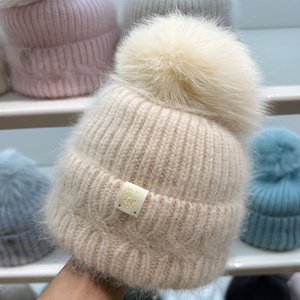 <span class=keywords><strong>Bonnet</strong></span> d'hiver en fourrure de renard coloré avec <span class=keywords><strong>pompon</strong></span> pour femmes <span class=keywords><strong>Bonnet</strong></span> en laine à rayures <span class=keywords><strong>Bonnet</strong></span> personnalisé coloré à larges poignets avec crâne - Product Image 1