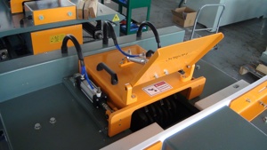 Sf7011 nóng bán khoảng 600 pc/giờ gỗ notcher Máy gỗ Pallet Máy làm - Product Image 5