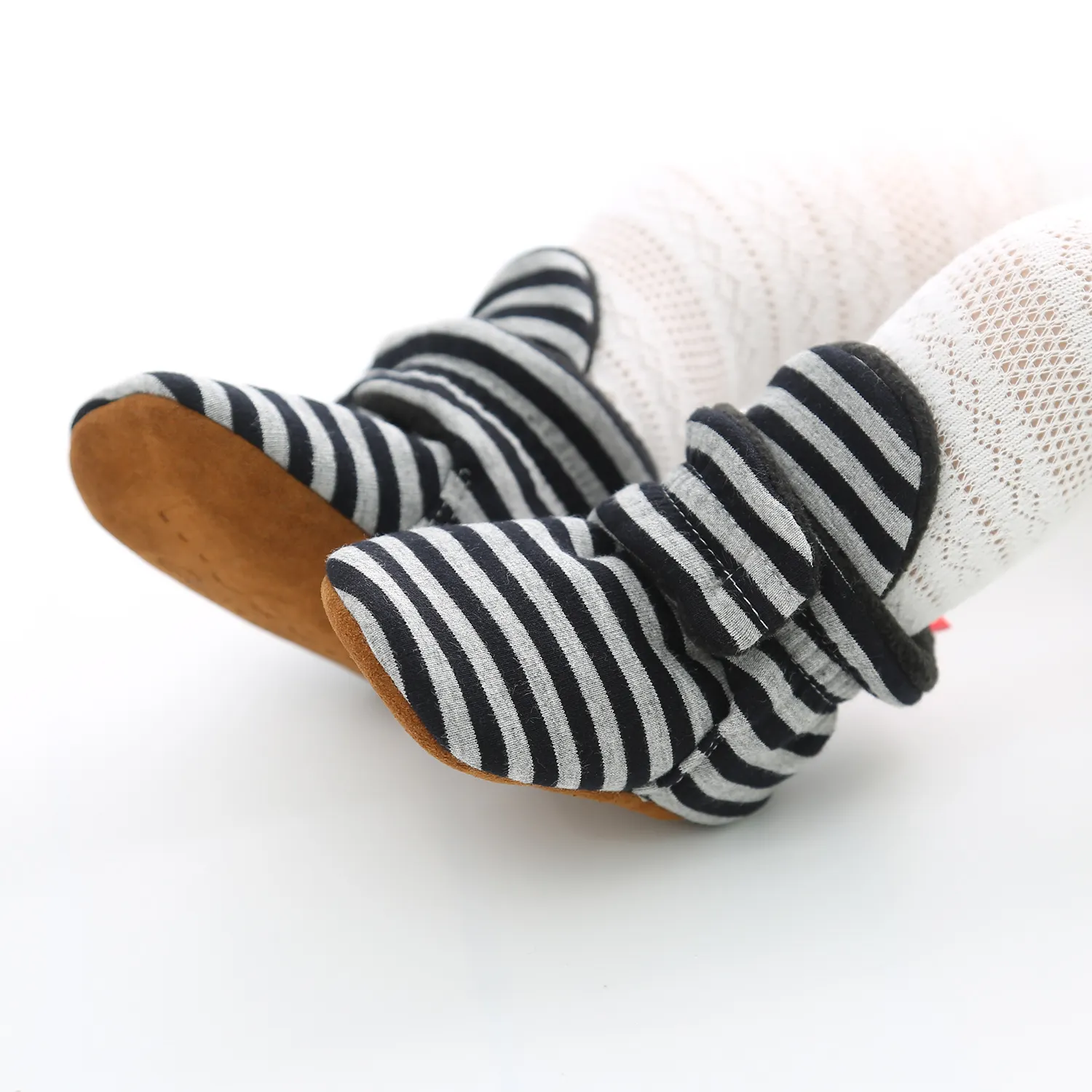 Newborn Baby Shoes Striped Knitted Fabric 0-1 years Old Infant Soft Sole Shoes winter Warm Boots for Toddler