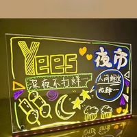 Panneau d'affichage à LED Chargement d'éclairage DIY Factory-Made Acrylic Writing Board for Night Market Advertising Buildings Company Shops