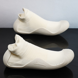 Chaussures d'eau en maille à bout ouvert avec semelle extérieure en caoutchouc unisexe pour l'été, la plage, respirantes, semelle intermédiaire en EVA - Product Image 3