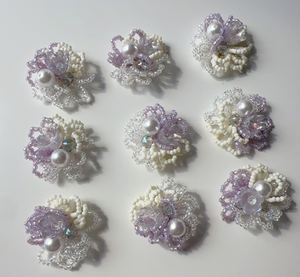 Zsy แผ่นปะติดมุกสีขาวสีม่วงงานแฮนด์เมดแผ่นปะติดลูกปัดแก้วลายดอกไม้3D สำหรับเสื้อผ้าสตรี - Product Image 4