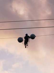 Solución de Visibilidad para Líneas Eléctricas y Aéreas, Ayuda de Navegación Visual para Pilotos, Esferas Marcadoras de Aviación / Bolas de Advertencia OHTL - Product Image 3