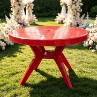 Ensemble de table et de chaises de salle à manger en plastique épais et moderne pour 4 personnes, pour une utilisation en intérieur/extérieur, hôtels, restaurants, plages, cours, jardins