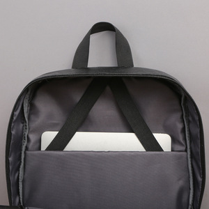 Sacs à dos pour ordinateur portable en PU minimalistes décontractés pour hommes, sélection premium, avec recharge externe, vente en gros et dropshipping disponibles - Product Image 1