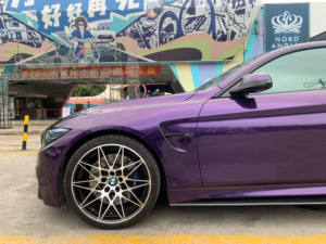 PET Karosserie <span class=keywords><strong>Vinyl</strong></span> <span class=keywords><strong>Wrap</strong></span> Metallic Midnight Purple Premium Dekoration Wickel folie mit 3 Jahren Garantie - Product Image 3