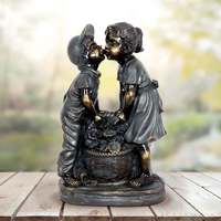 Fontaine d'eau de jardin, statue de garçon et de fille en résine, décoration paysagère extérieure, sculpture rétro d'enfants jouant, ornement de cour