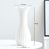 Vas Keramik Modern Grosir dengan Set Bunga Tulip atau Magnolia Artificial untuk Dekorasi Meja Rumah, Kantor, dan Pernikahan