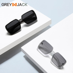 Lunettes de soleil polarisées carrées pour femmes Grey Jack, monture TR90, protection UV400, noires, tendance et élégantes - Product Image 4