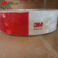 Nastro Riflettente 3M 983D Diamond Grade per Veicoli, Anti-Invecchiamento, con Supporto in PET per Etichette di Camion Commerciali