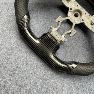 Volant en cuir perforé noir brillant en fibre de carbone avec LED style course pour Infiniti G37 G37X G25 G40 - Product Image 2