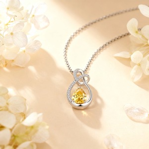 Collana con ciondolo simbolo infinito in argento 925 rodiato da donna con più colori accenti di pera CZ - Product Image 2