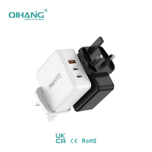 Adaptateur de charge rapide 65W pour le Royaume-Uni avec interfaces C/AC/ACC pour ordinateur portable, <span class=keywords><strong>Steam</strong></span> <span class=keywords><strong>Deck</strong></span>, smartphone, chargeur de voyage portable - Product Image 2