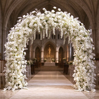 Gapura Bunga Pernikahan Bentuk U Putih Buatan Tangan dari Mawar Sutra, Latar Belakang Bunga Realistis untuk Dekorasi Panggung Pesta