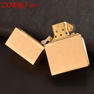 Accendino <span class=keywords><strong>a</strong></span> <span class=keywords><strong>Benzina</strong></span> in Rame Grezzo di Alta Gamma, Finitura Spazzolata, Antivento, <span class=keywords><strong>a</strong></span> Cherosene, Regalo di Lusso da Collezione per Uomini - Product Image 2