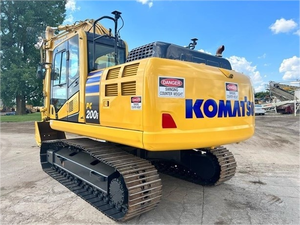 Excavatrice sur chenilles PC200 d'occasion robuste avec moteur, boîte de vitesses, pompe et moteur – Garantie 1 an à vendre - Product Image 2