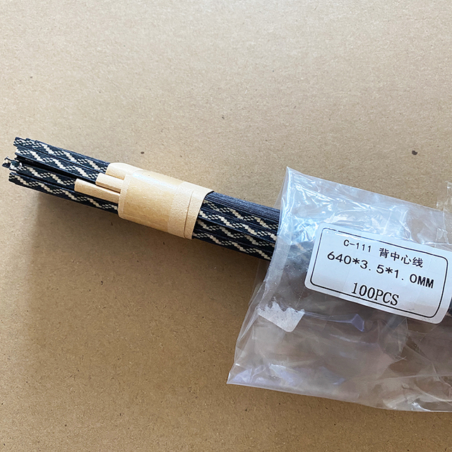 C-111 640*3.5*1.0mm Wood Guitar Back Panel Center Decoration Line Guitar Binding Inlay Body Project Purfling Guitar Strip