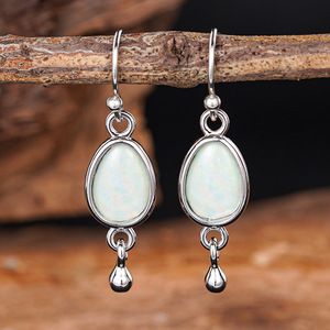 Boucles d'oreilles pendantes en forme de goutte d'eau pour femmes, style simple, accessoires d'oreille pour usage quotidien - Product Image 5
