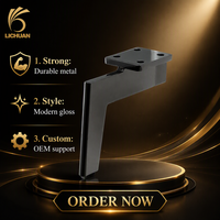 Pied de canapé en métal noir brillant en forme de L, plaque de fixation carrée avec coussinet en caoutchouc, quincaillerie de mobilier OEM pour meuble TV et buffet