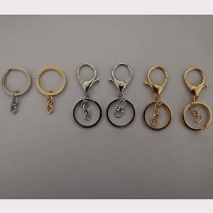 พวงกุญแจขนเฟอร์รูปหัวใจพร้อมพู่ขนฟูสำหรับสาวๆ ผู้หญิง พวงกุญแจขนกระต่ายเทียม - Product Image 4