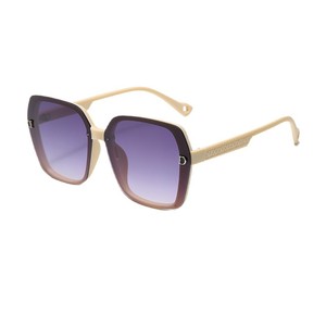 Gafas de Sol Cuadradas Extra Grandes con Marco Negro, Lentes de PC con Protección UV400, Moda Femenina - Product Image 5
