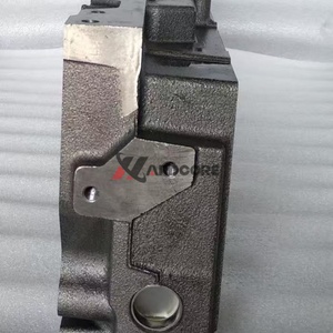 JD 6068 Cylinder Head 12v 24v Engine Cylinder Head RE553421 RE521639 R520301 RE57489 Excavator Parts - Product Image 6